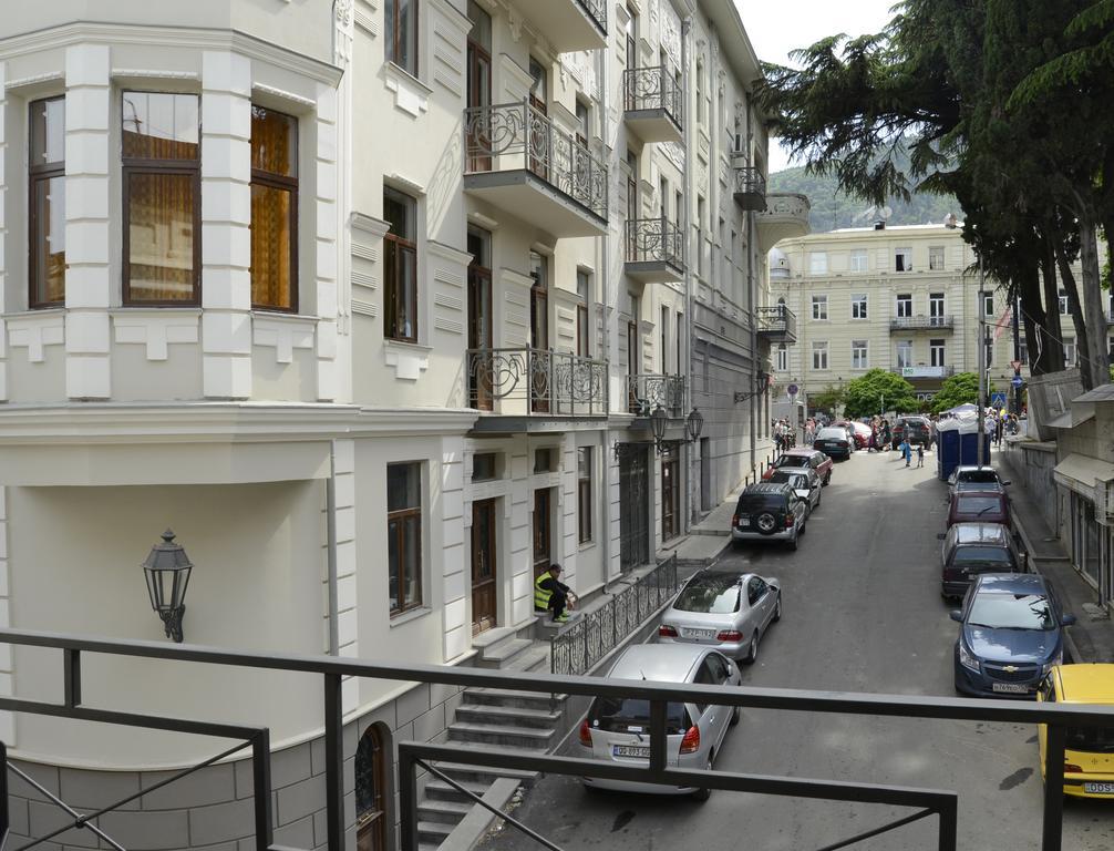 Opera Hotel Tbilisi Ngoại thất bức ảnh